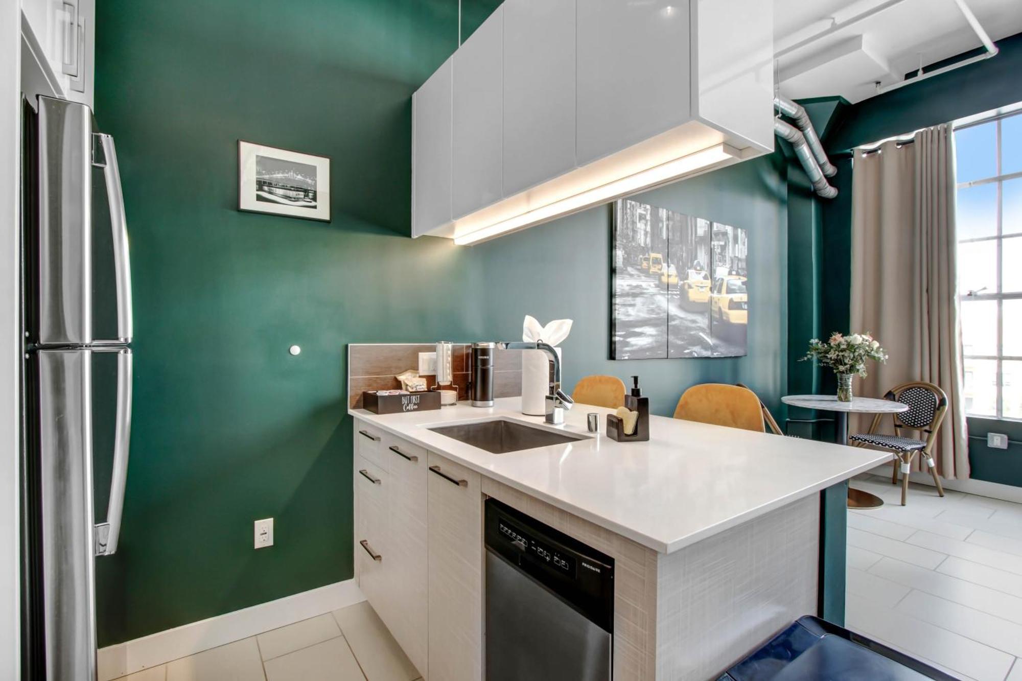Nyc Styled Loft In Dtla, Sleeps 4 With Free Parking! Apartamento Los Angeles